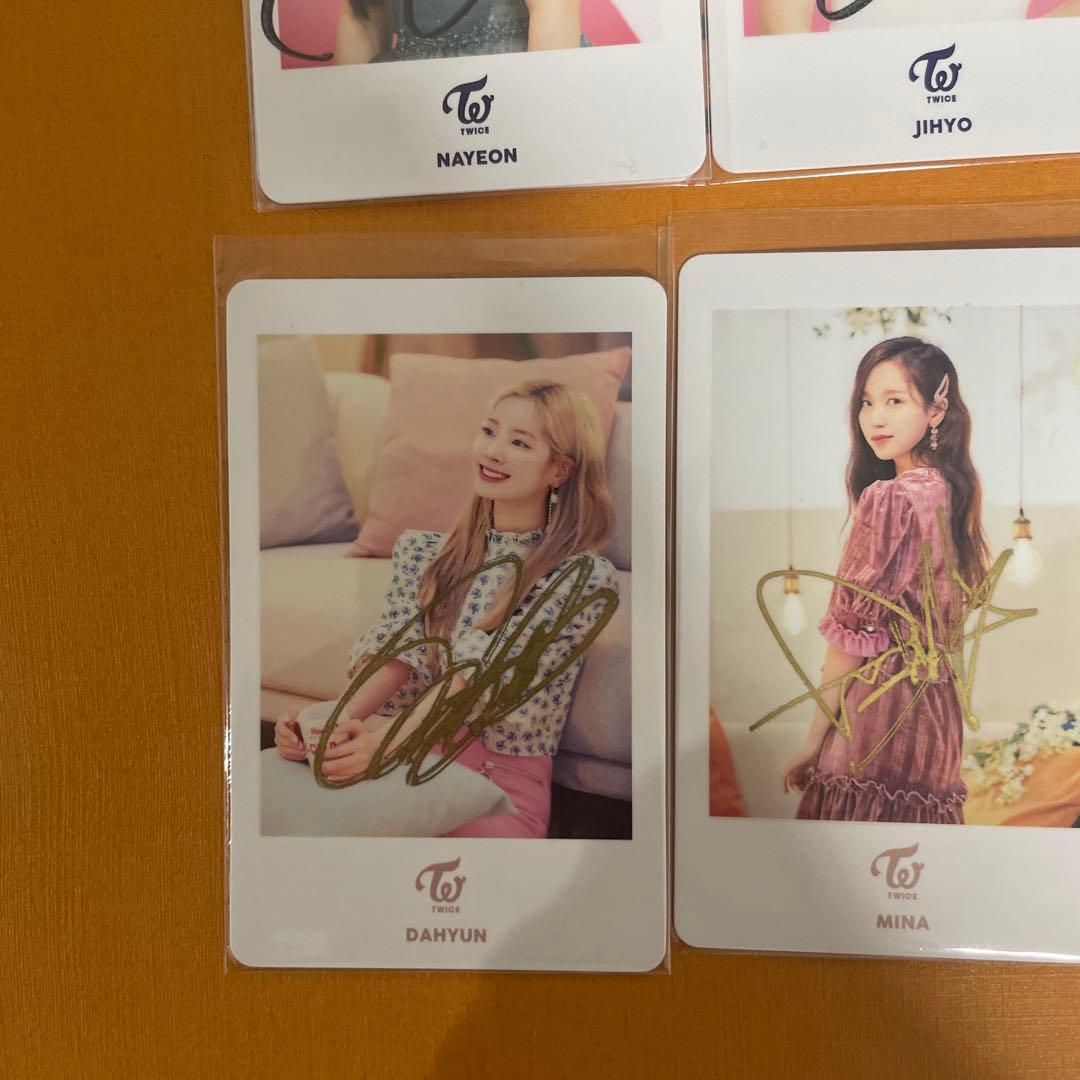 TWICE 直筆サイン入りカード 8枚セット