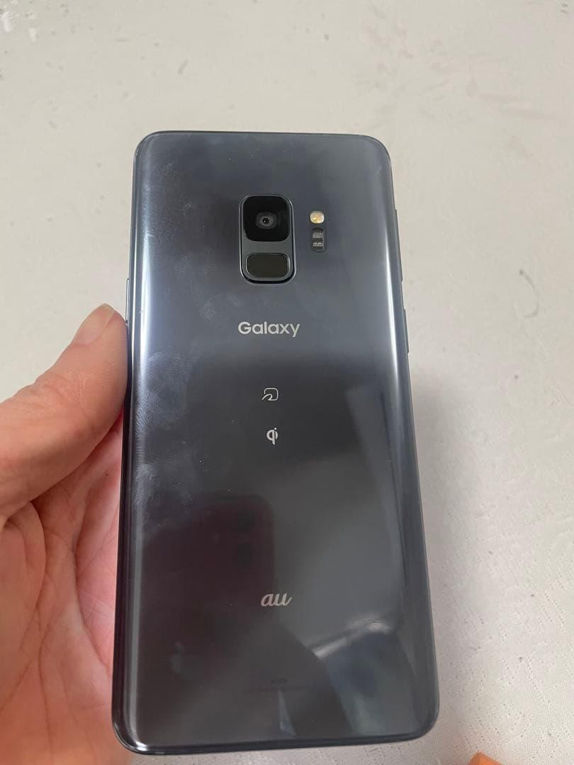 Samsung Galaxy S9 本体 sim フリー「新品同様・95%)