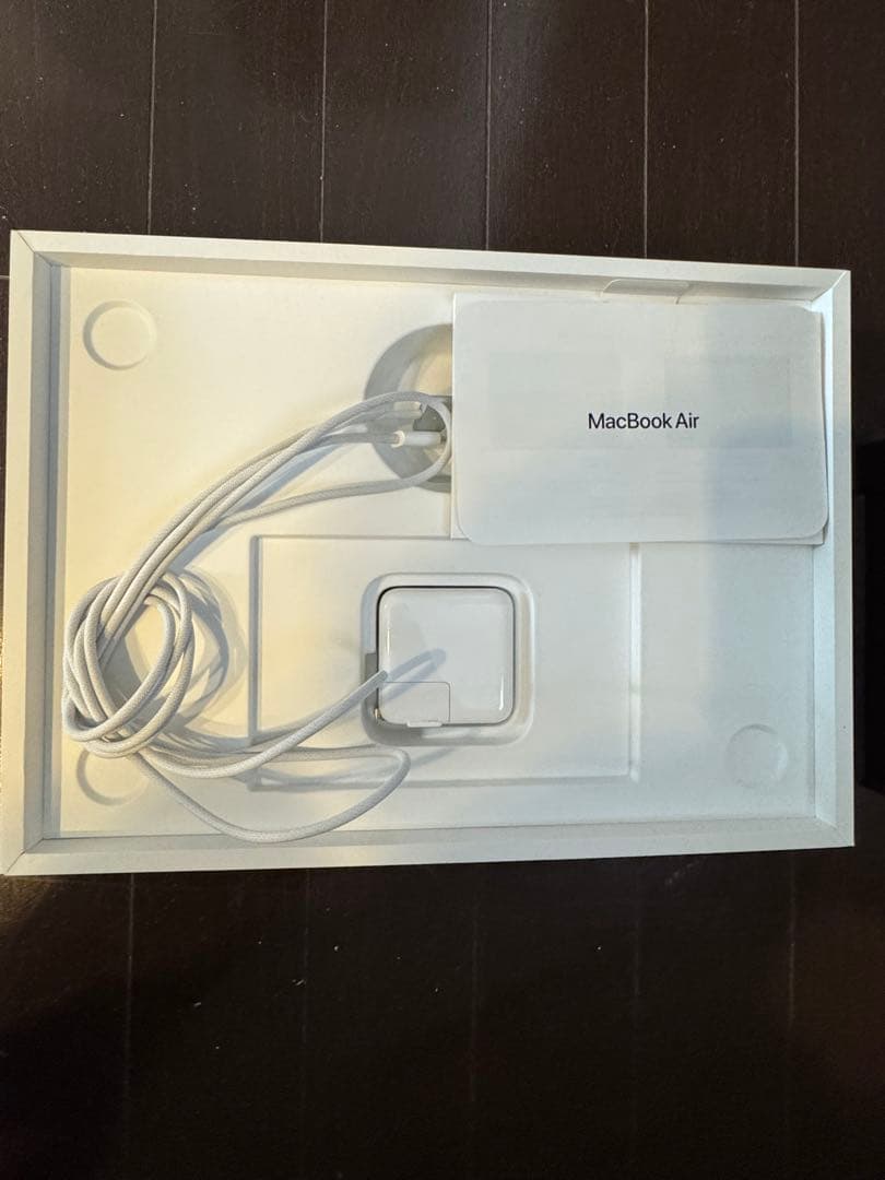 Apple MacBook Air 13インチ m3シルバー 本体 ケース付き