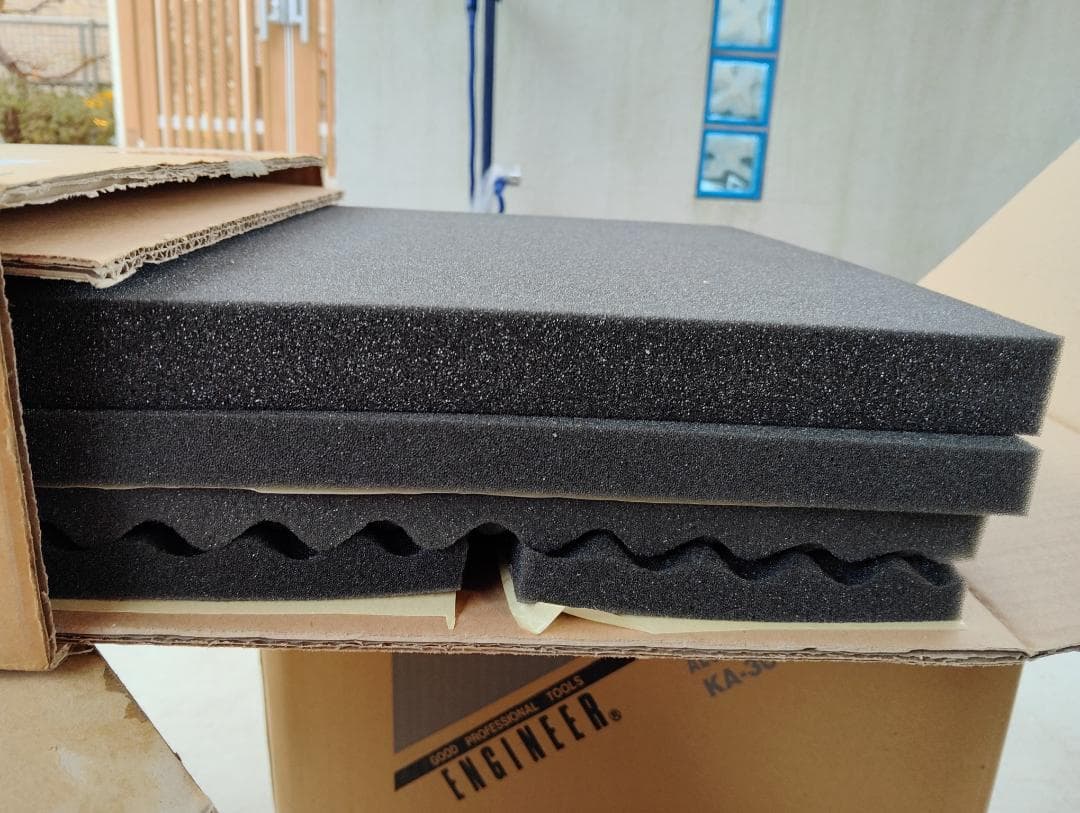 ◆新品◆アルミ 工具箱 ケース シルバー カギ付 & スタンダードフォームキット