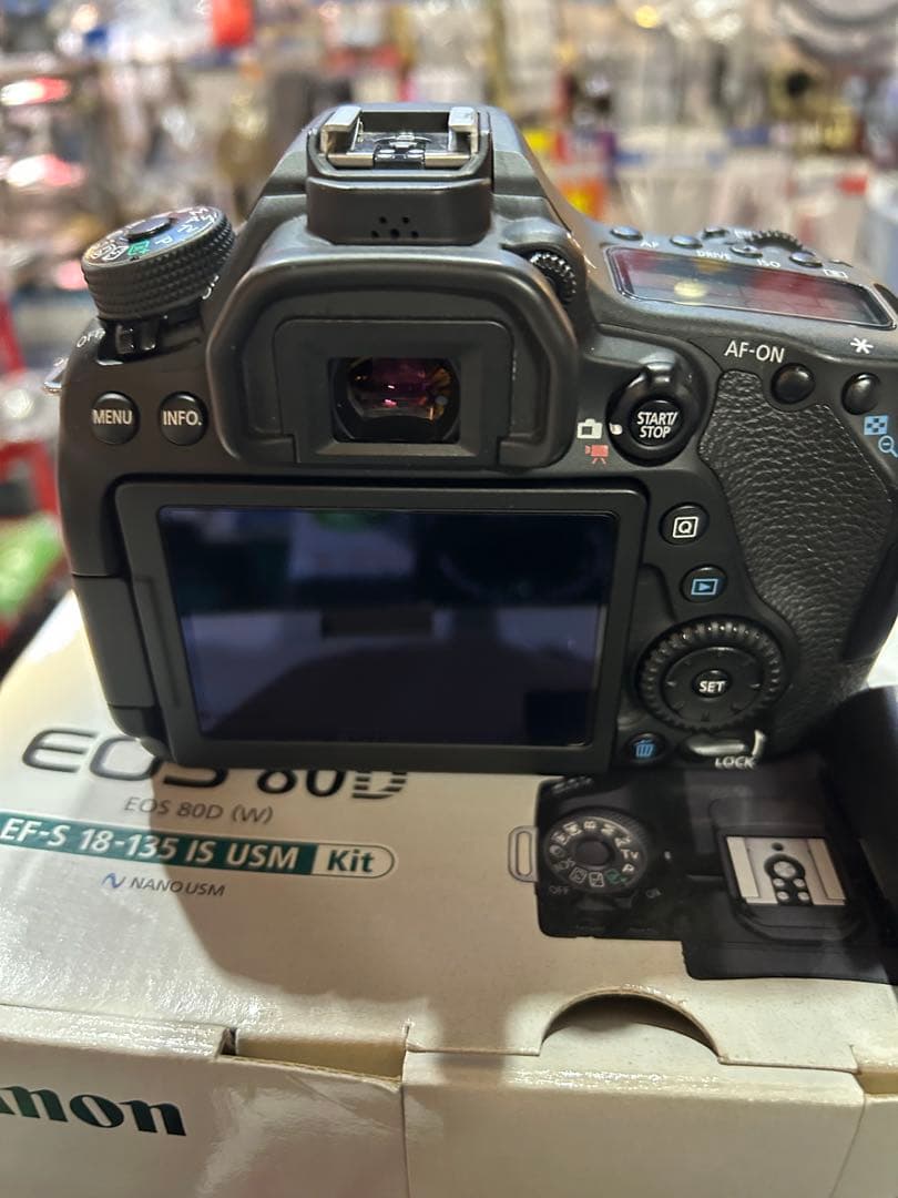 Canon EOS 80D デジタル一眼レフ