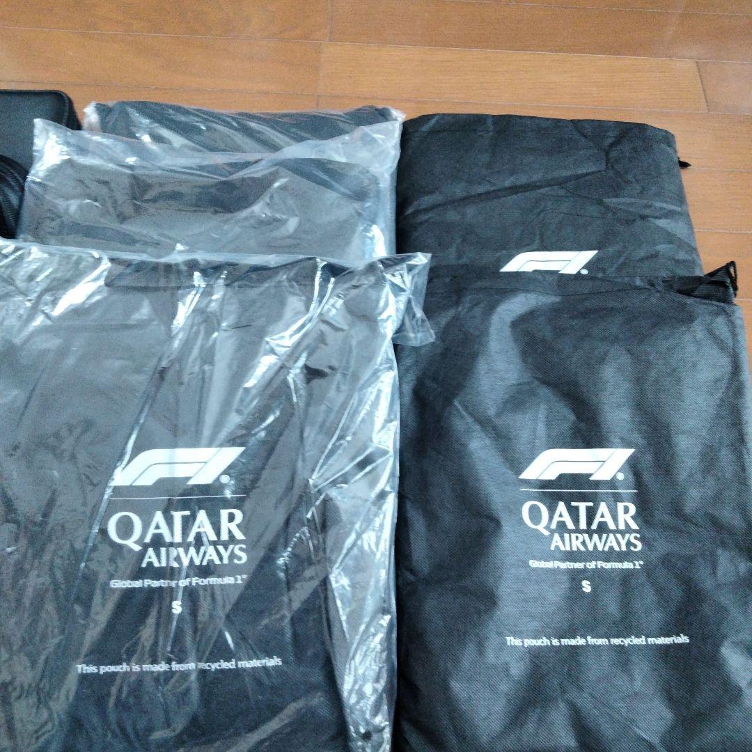 Qatar Airways 化粧ポーチセット 8個パジャマ5セット