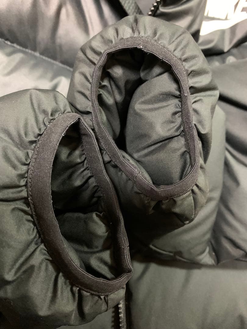 Nike フード付き ブラックダウンジャケット S