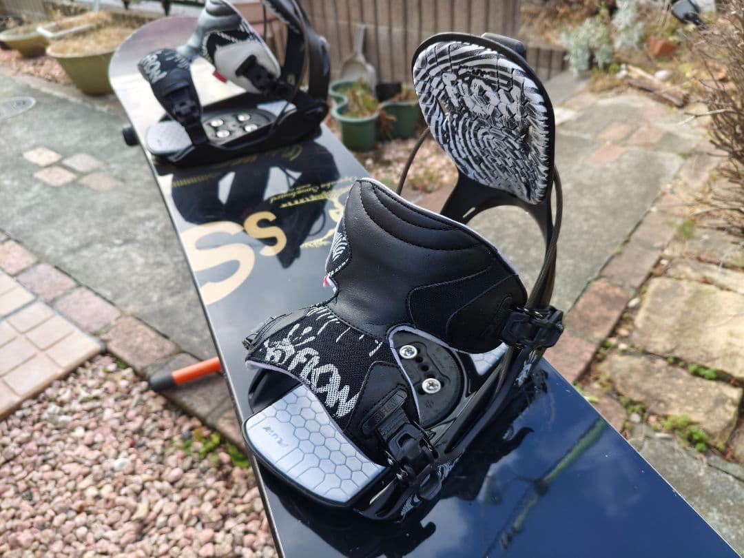 ogasaka SS157＋FLOW FIVEスノーボードビンディングセット