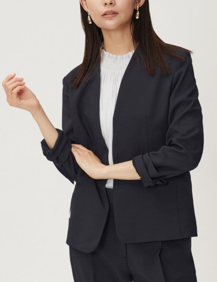 PLST ノーカラージャケット パンツスーツ セットアップ