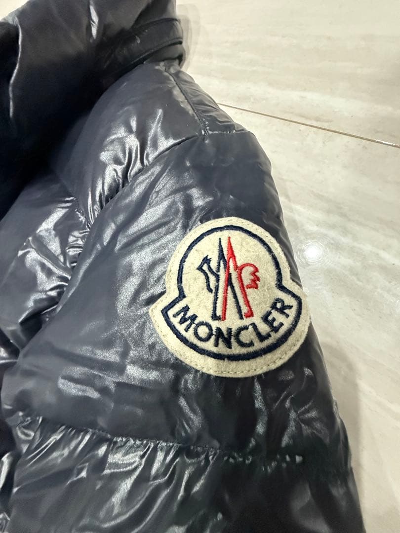 MONCLER 黒 ダウンジャケット【正規品】