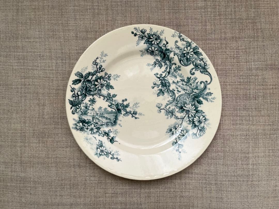 ショワジー・ル・ロワ　ブルー　ポンパドール（POMPADOUR ）　プレート