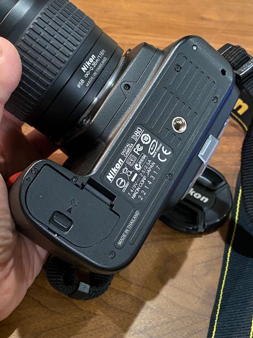 ア*ロ様 Nikon D80 CCDデジタル一眼レフ28-80mm Gレンズ付