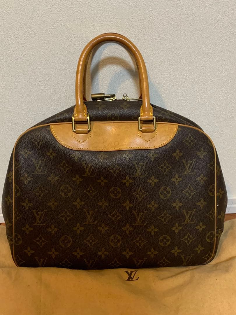 中古　ルイヴィトン モノグラム ドーヴィル　louis vuitton 正規品