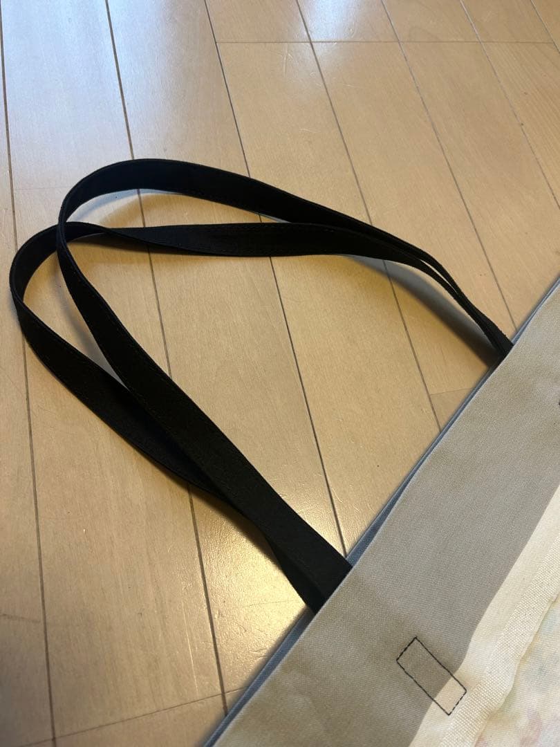 ★お値下げ　MARNI 花柄バンダナトート収納袋付き リップスティック