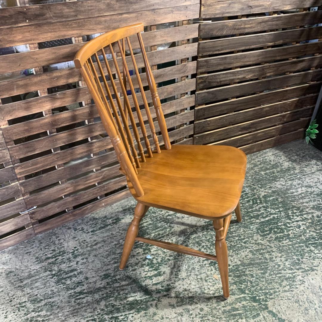 J801 キツツキ 飛騨 ダイニングチェア