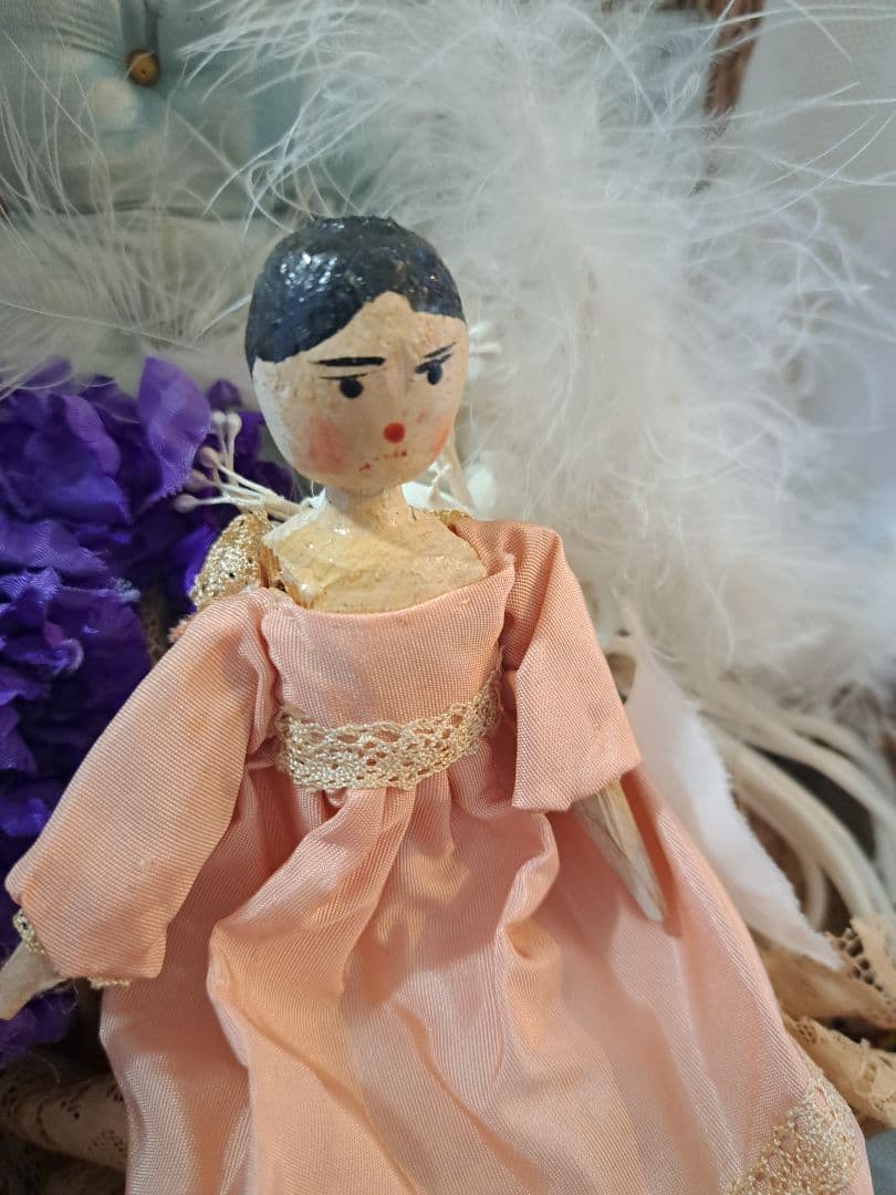 小さめ　ペグドール　座れる　ピンクドレス　　ミニョネット　アンティーク　ほのぼの