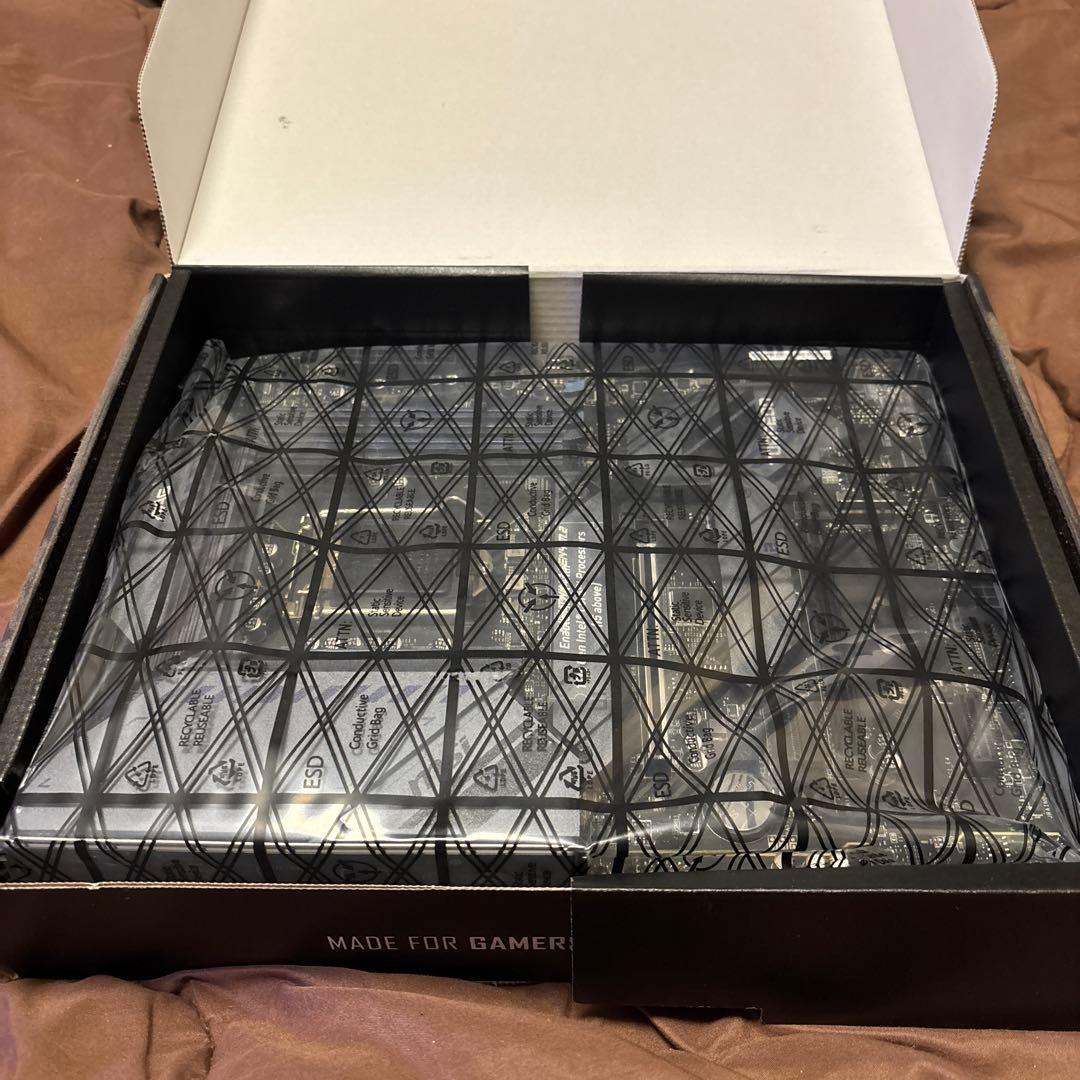 MSI Z590 TORPEDO マザーボード　新品