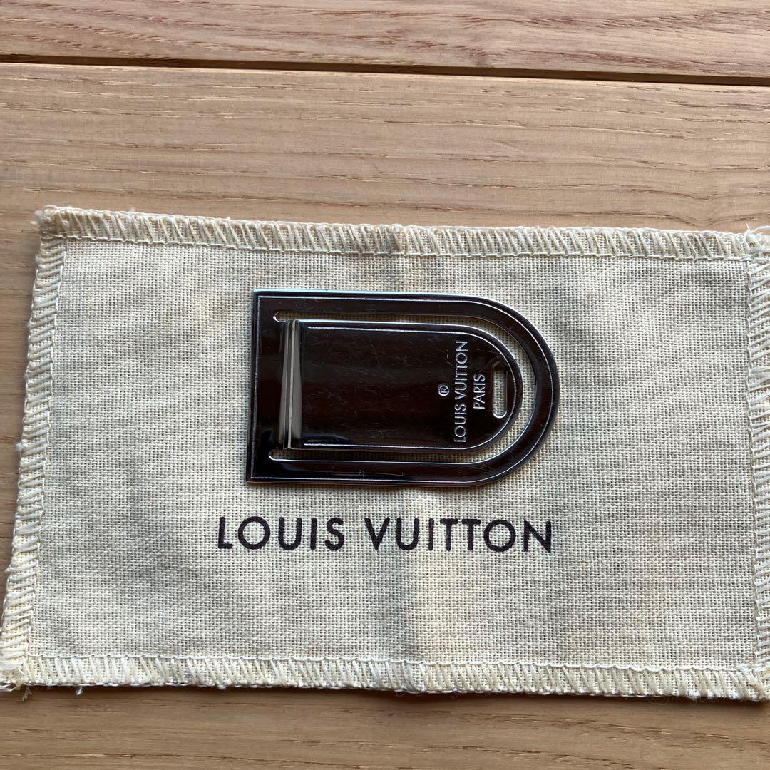 ルイヴィトン　マネークリップ　小袋付