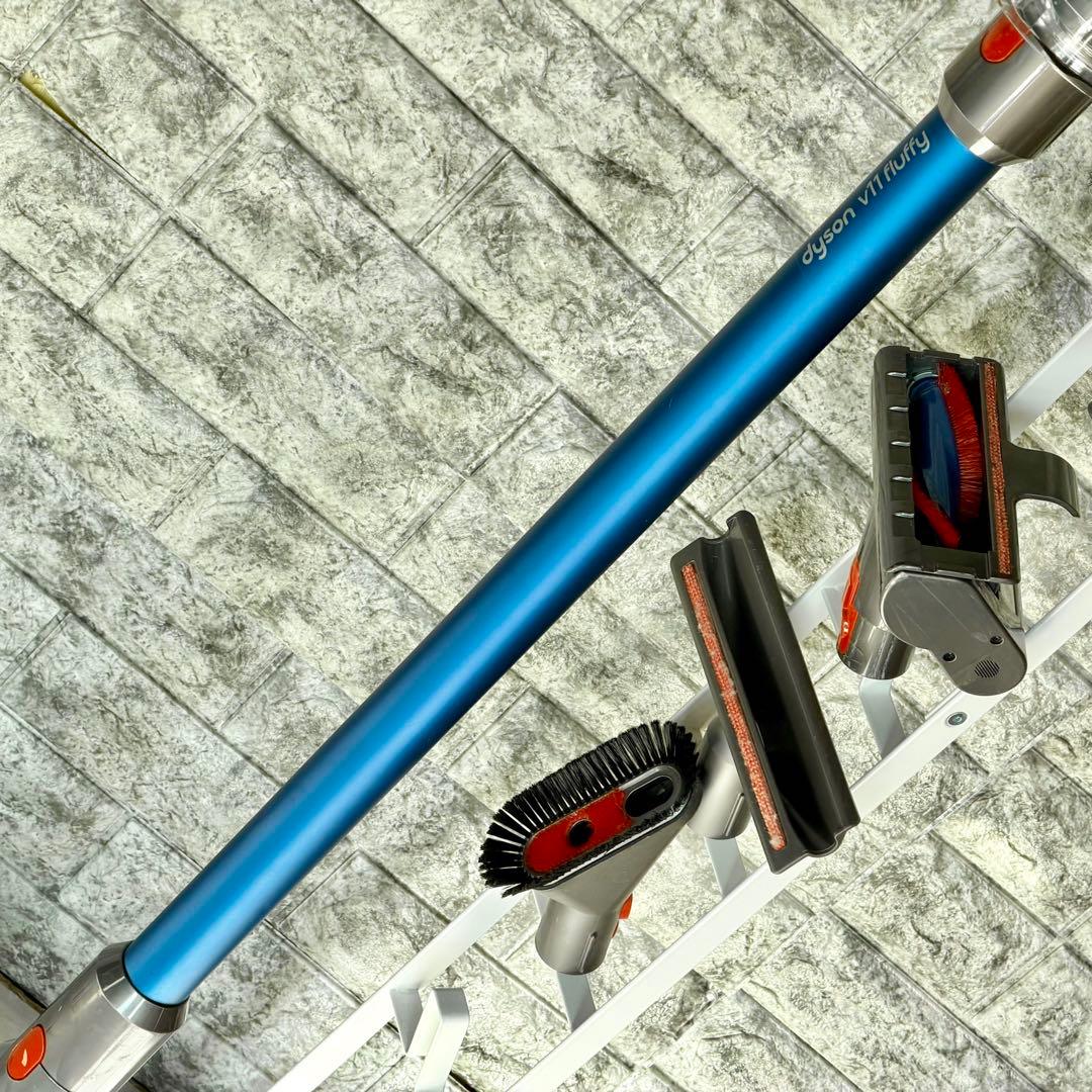 訳あり❗️Dyson V11 fluffy スタンドセット