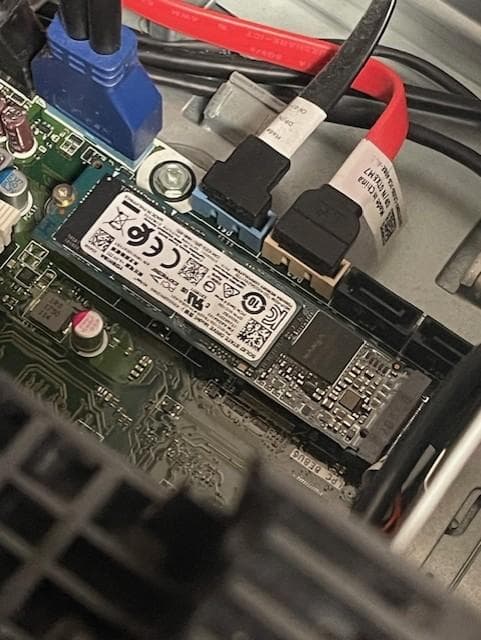 XPS8930 第八世代Core-i7/メモリ32GB/SSD256G/グラボ付