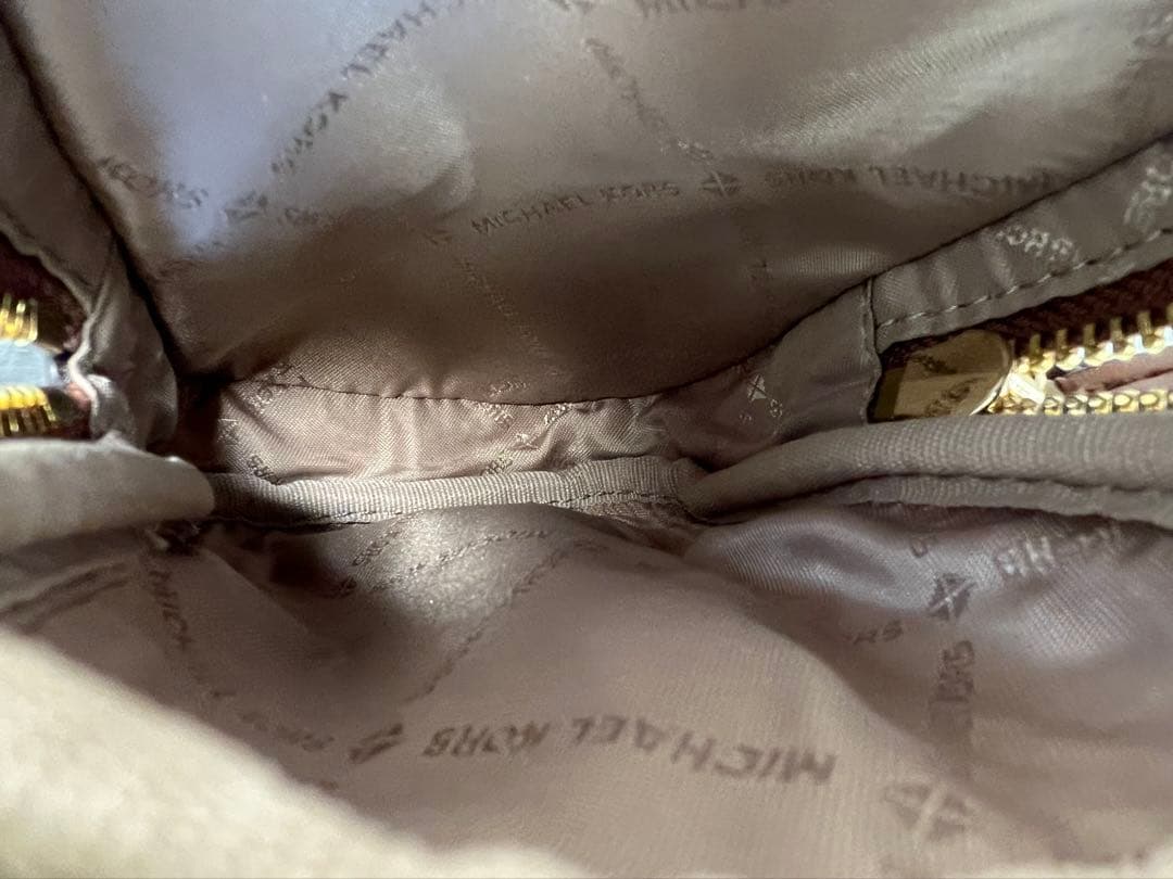 美品✨マイケルコース リュック ケンリー ロゴ シグネチャー バニラ×茶