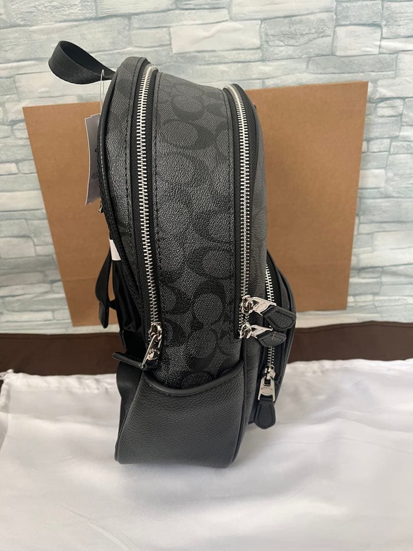 ★新品未使用★コーチ シグネチャーレザー ブラック リュック バックパック