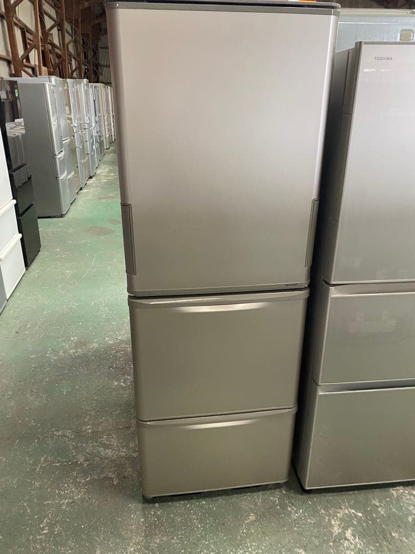 さシャープ冷蔵庫ら両方開き　350L