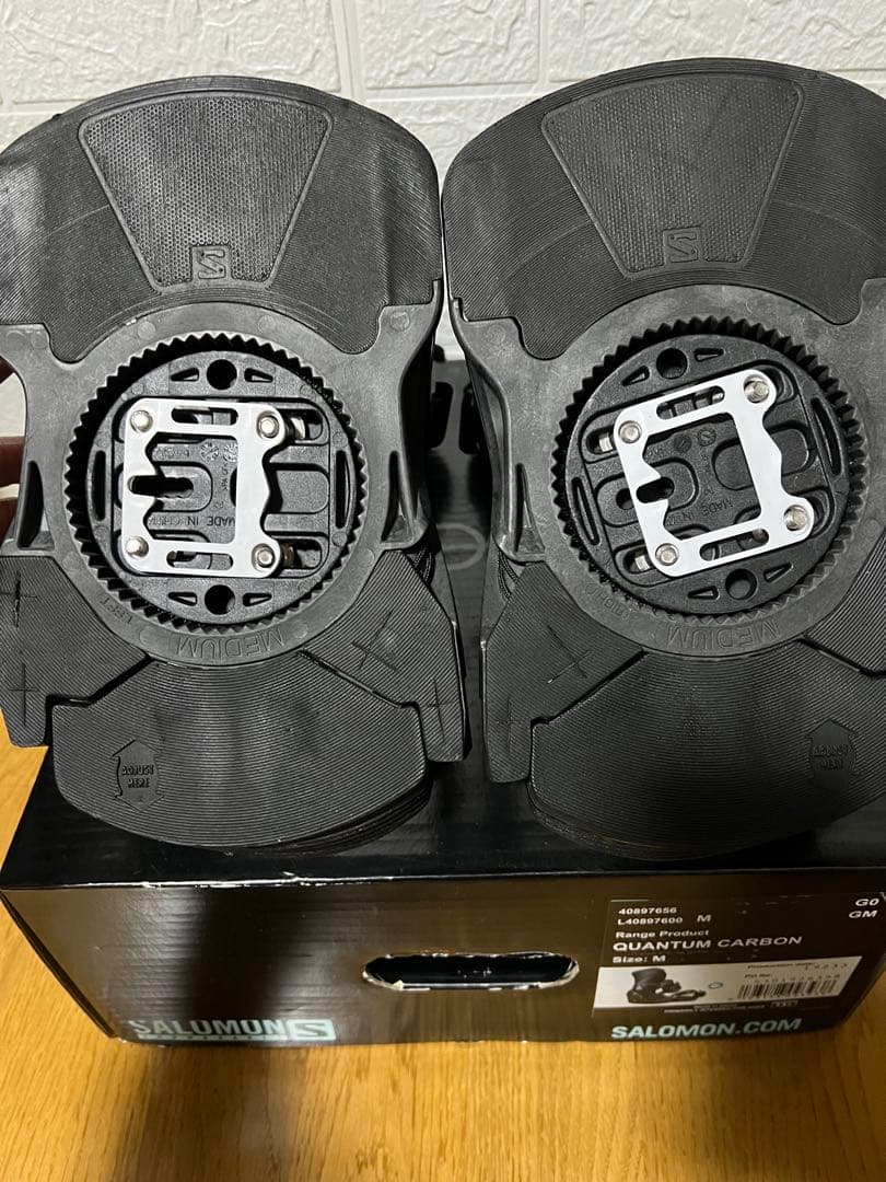 Salomon Quantum サロモン クォンタム Mサイズ