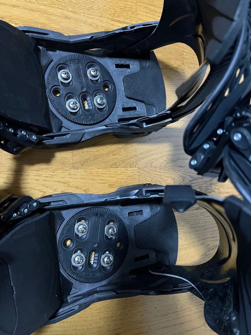 Salomon Quantum サロモン クォンタム Mサイズ