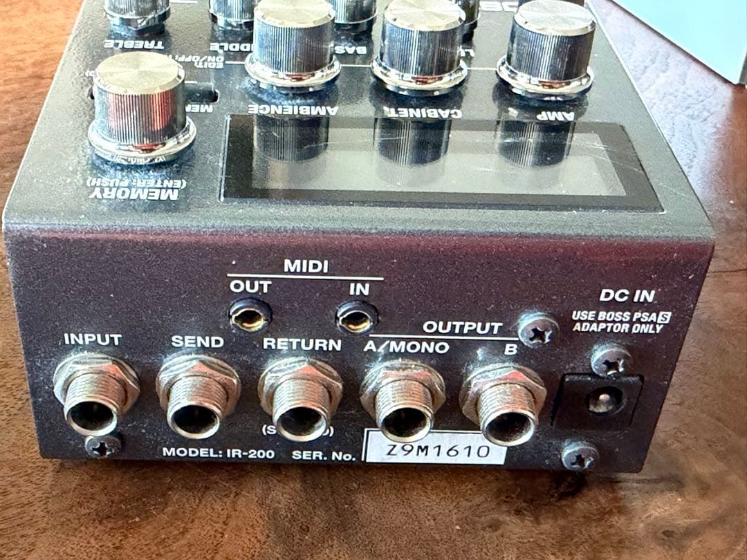 BOSS アンプIRキャビネット IR-200