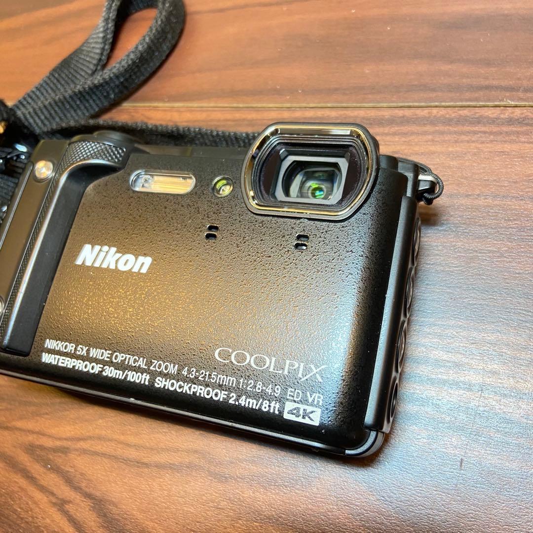 Nikon COOLPIX W300 デジカメ 3429