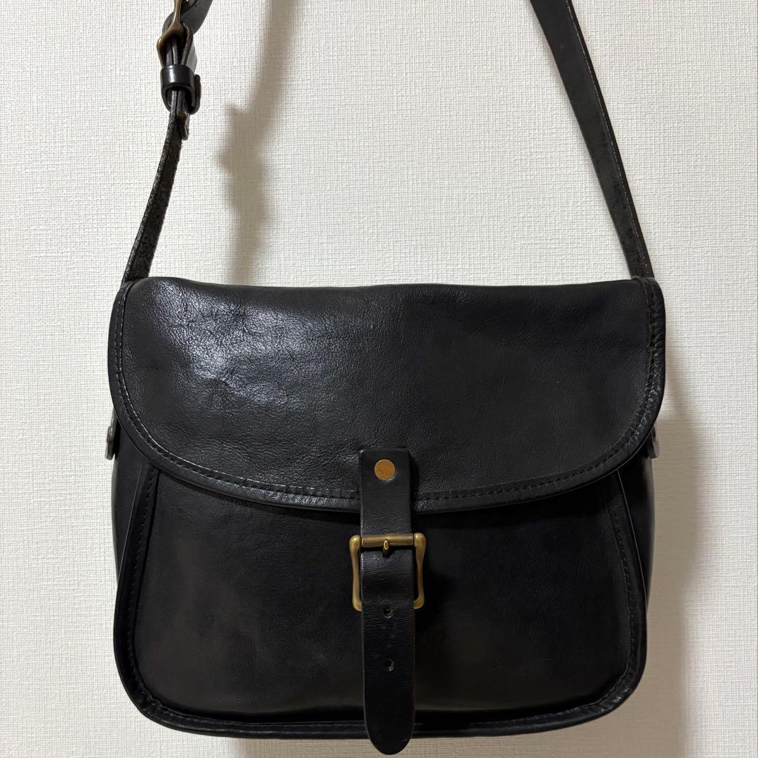 SLOW ショルダーバッグ　メッセンジャー fino カートリッジ レザー