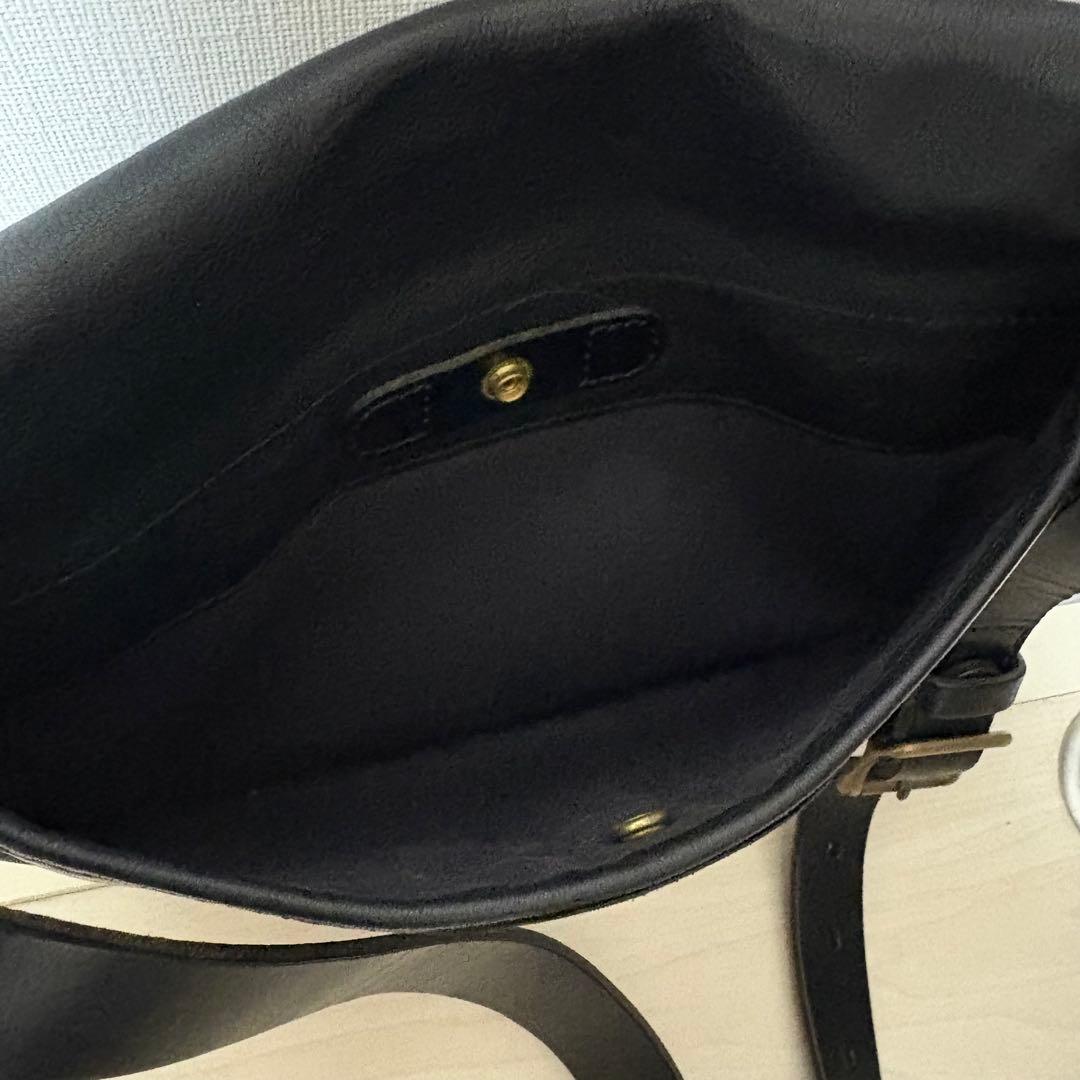 SLOW ショルダーバッグ　メッセンジャー fino カートリッジ レザー