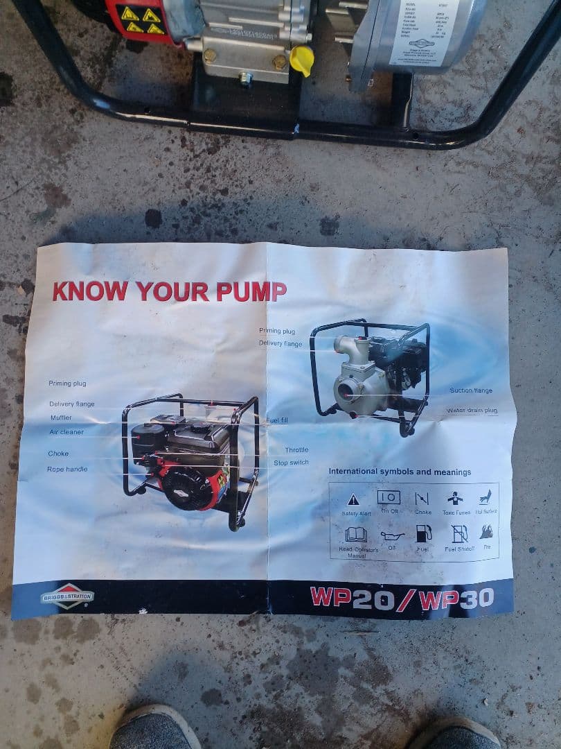 t*6様 新品未使用BRIGGS&STRATTON　2インチエンジンポンプ WP