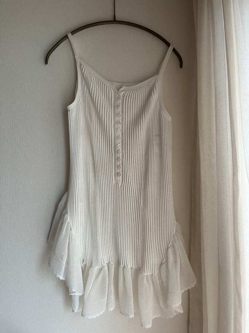 スローブイエナTGORトゴールフリルキャミソール