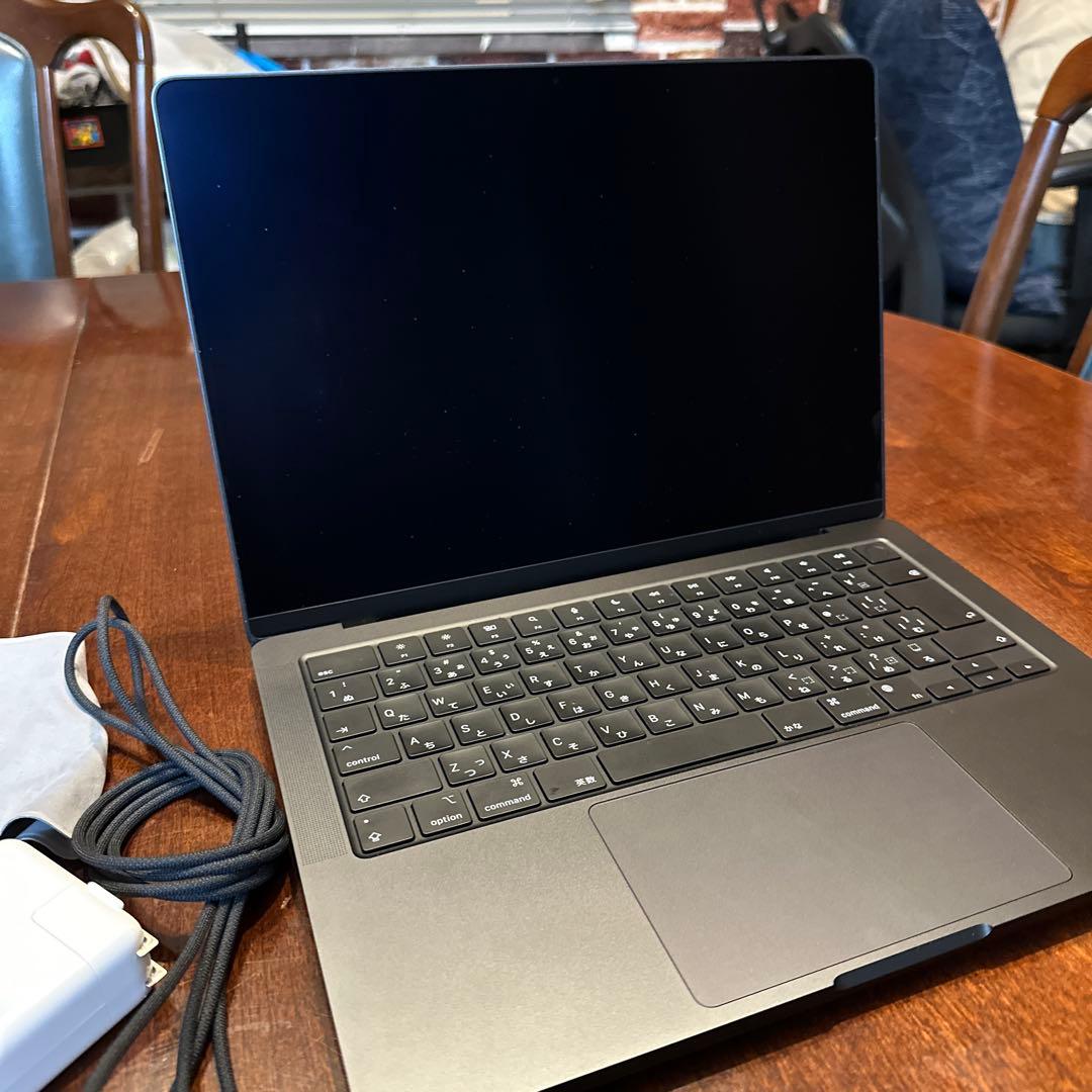 Apple MacBook Pro 14インチ　スペースグレー