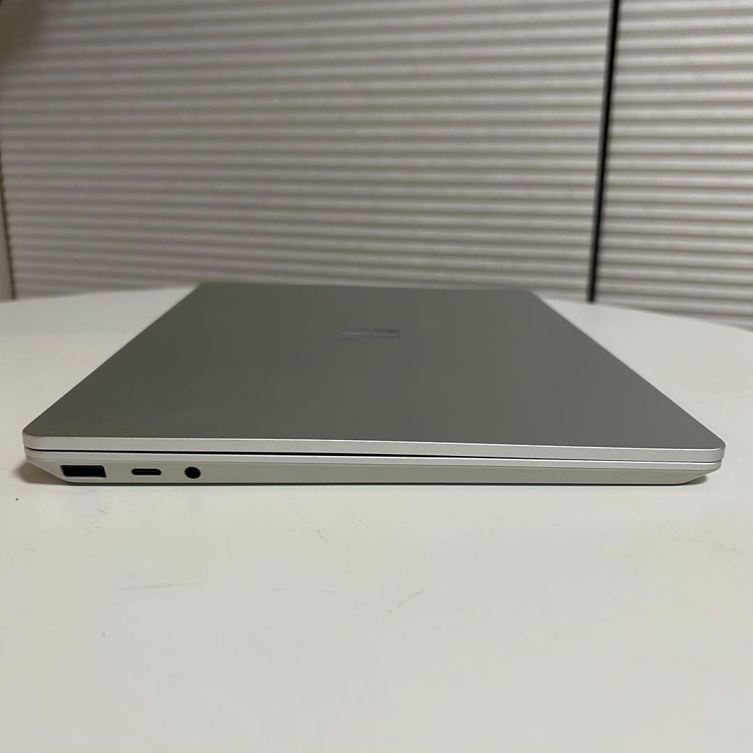 Windowsノート本体 Microsoft Surface Laptop GO 64GB