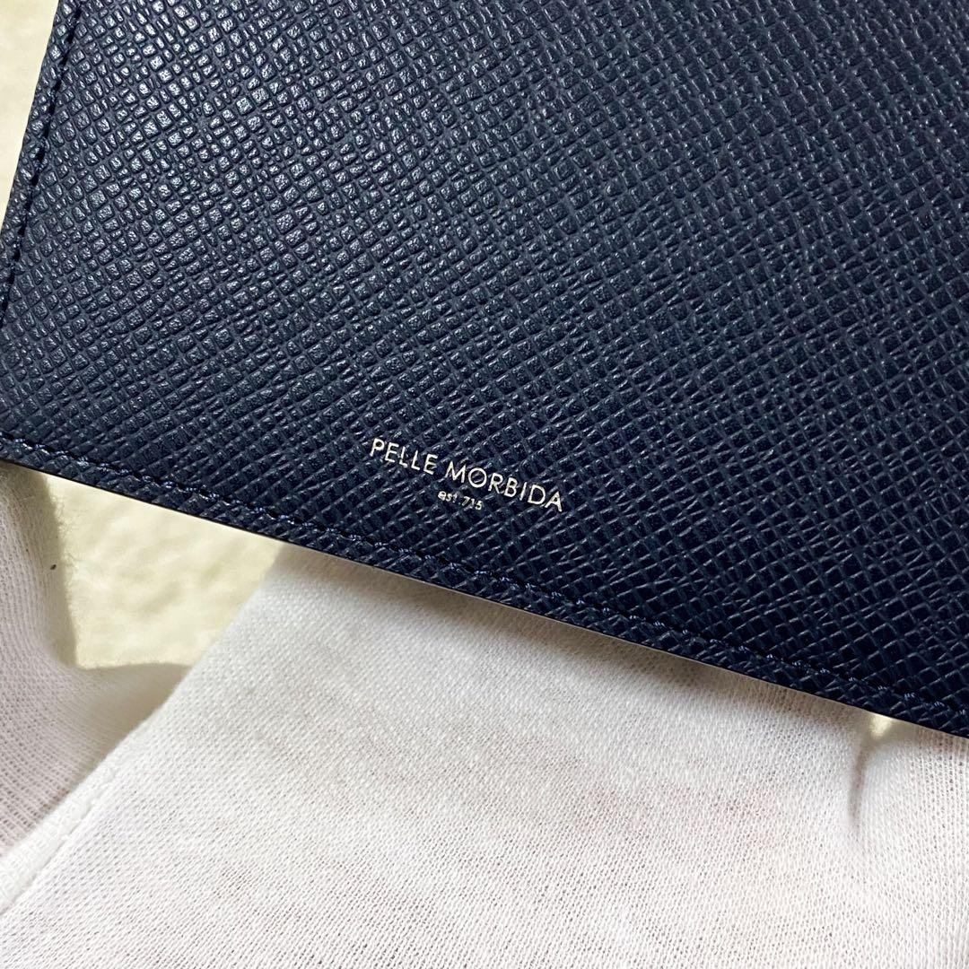 【未使用級】ペッレモルビダ 名刺入れ カードケース ネイビー 二つ折り