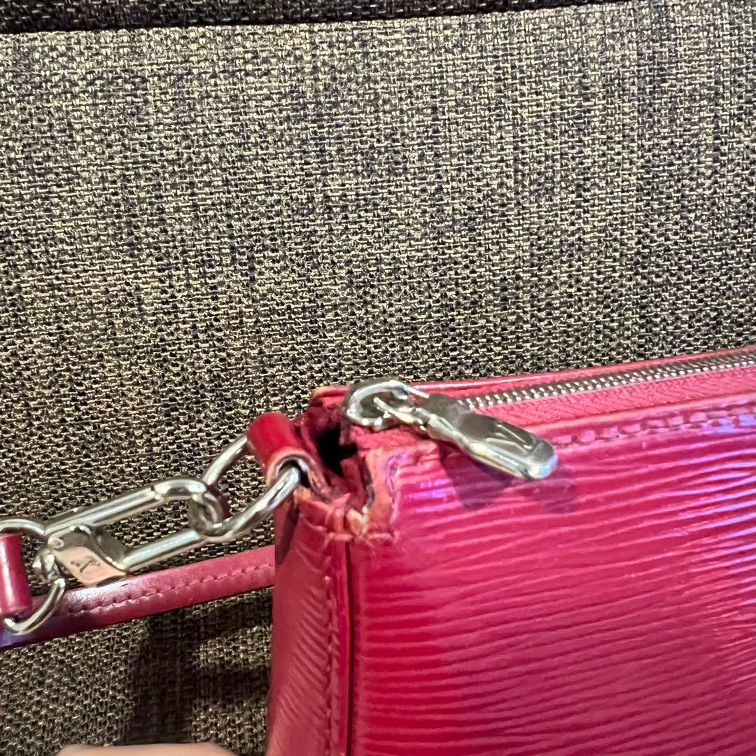 Louis Vuitton　アクセサリー　ポーチ　エピ　フューシャ