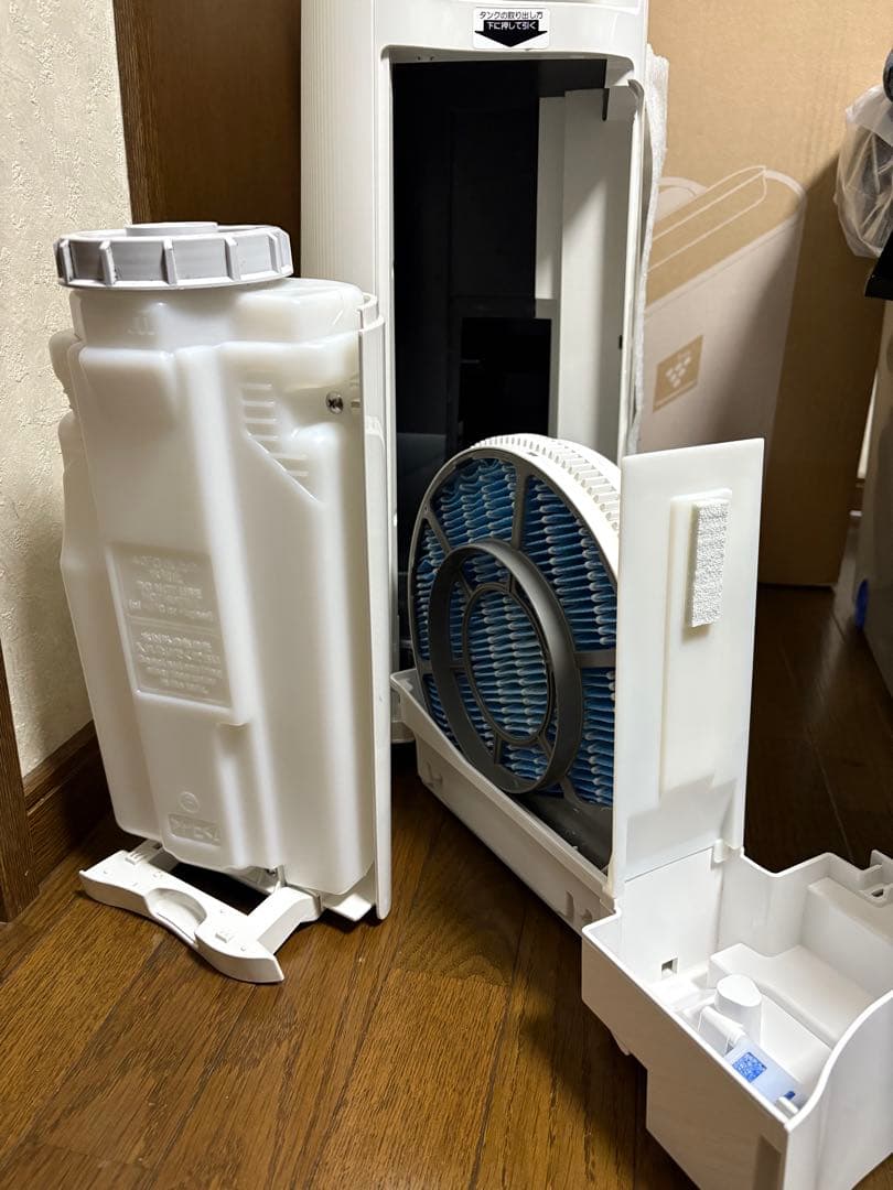 SHARP KC-J50-W 加湿空気清浄機　【2021年製】