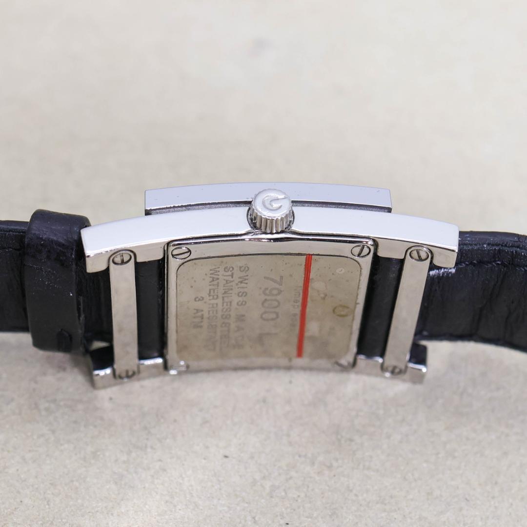 稼働 GUCCI 腕時計 7900L スクエア レディース 新品電池 2383
