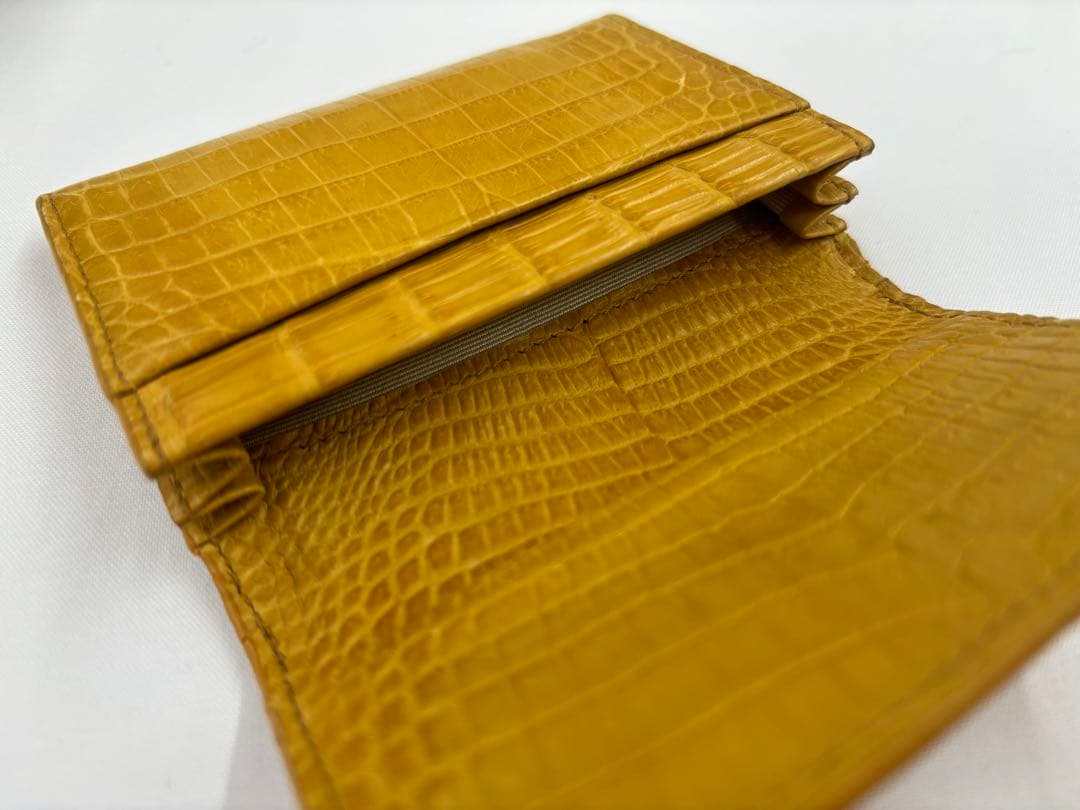 mayacao.plants【新品未使用】クロコダイル 本革名刺入れ