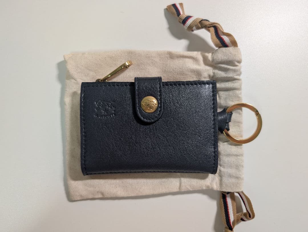 IL BISONTE イルビソンテ キーケースパース ネイビー