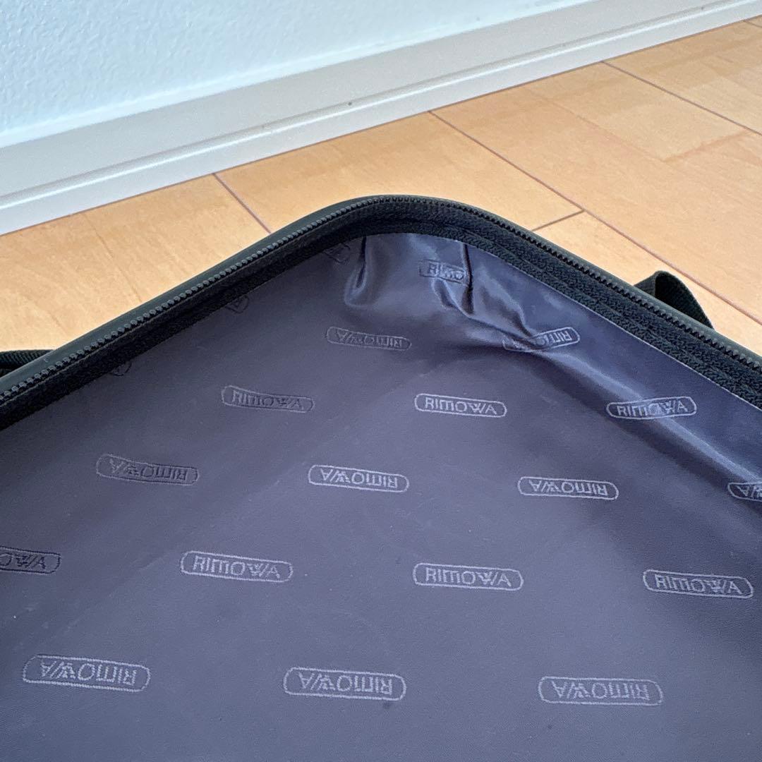 リモワ　ボレロ　ブリーフケース