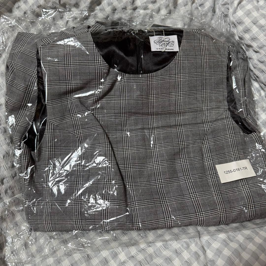 treat ürself ワンピース　トートバッグ