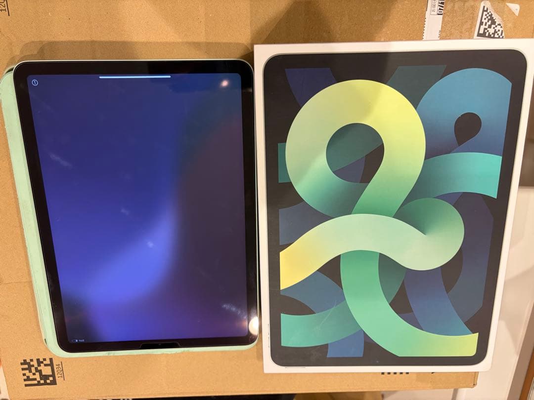 iPad Air 第4世代 Wi-Fiモデル（64GB）