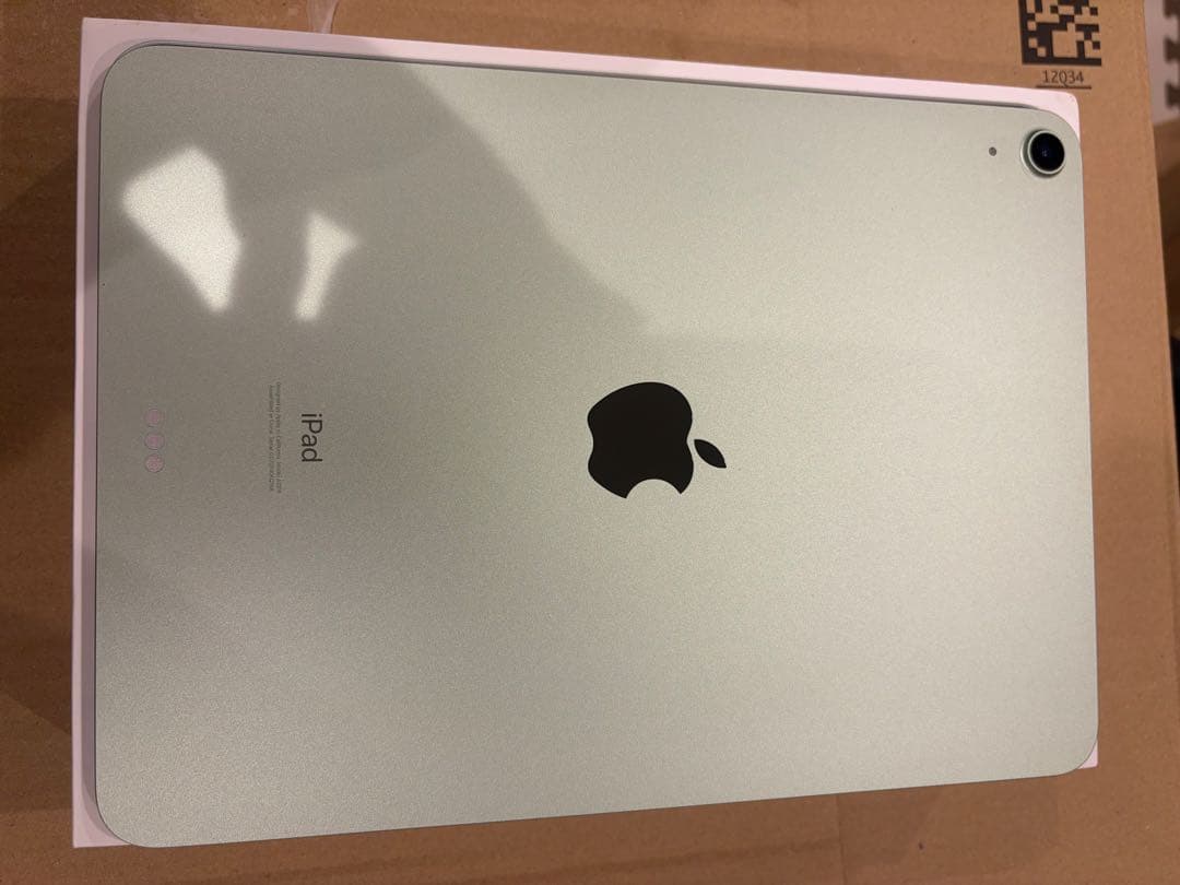 iPad Air 第4世代 Wi-Fiモデル（64GB）