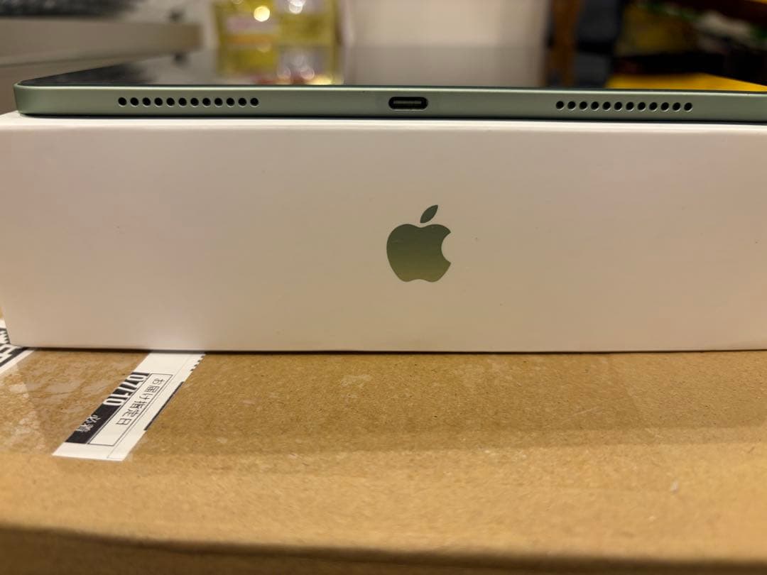 iPad Air 第4世代 Wi-Fiモデル（64GB）