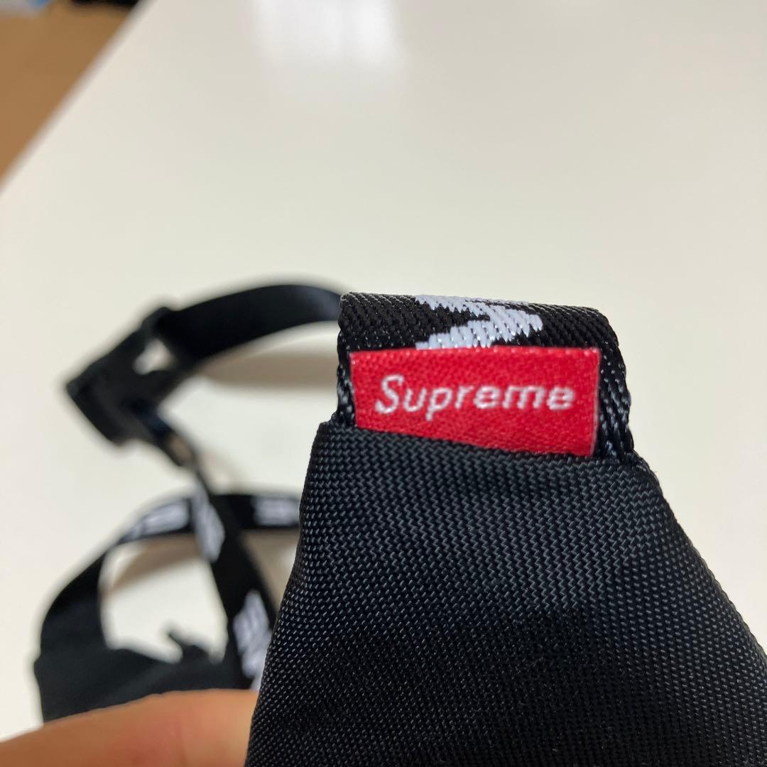早い者勝ち‼️Supreme ウエストバッグ　スモール