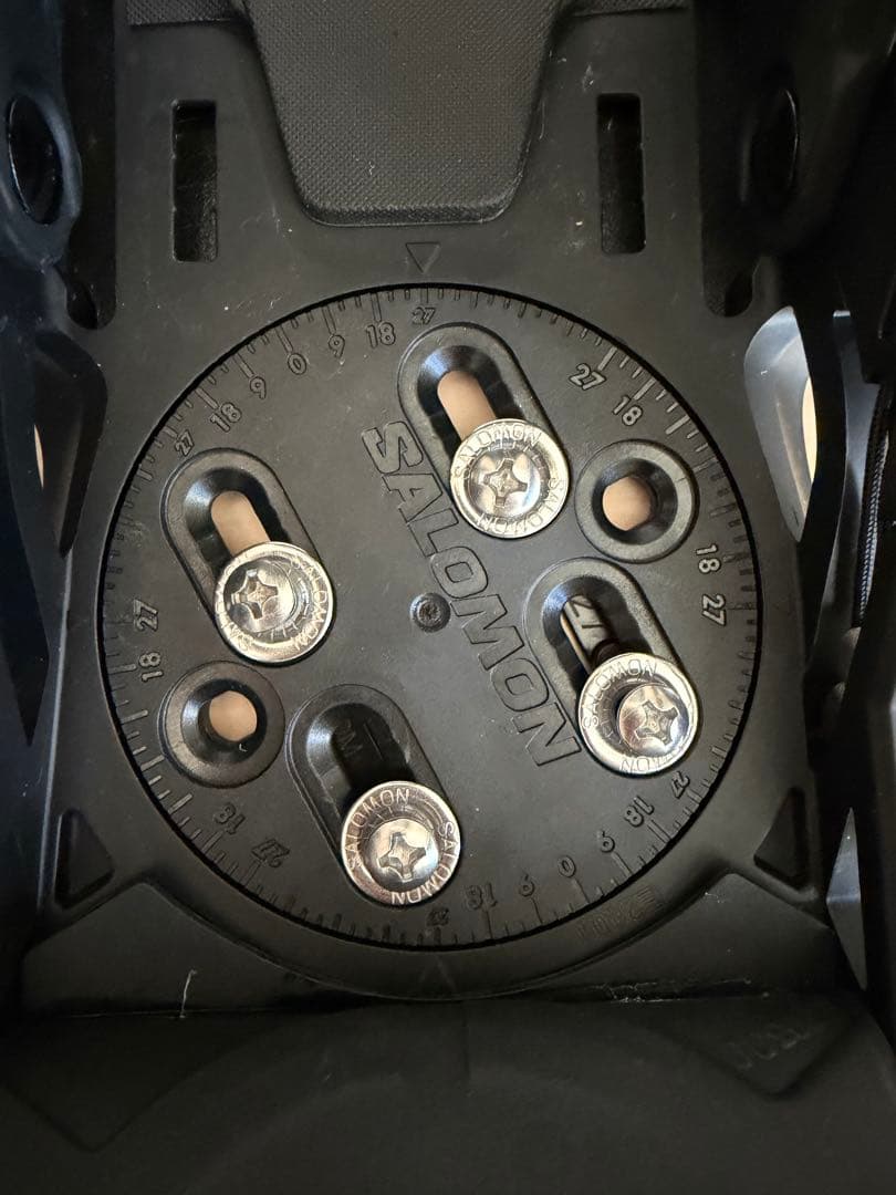 SALOMON - HIGHLANDER ブラック スノーボードビンディング