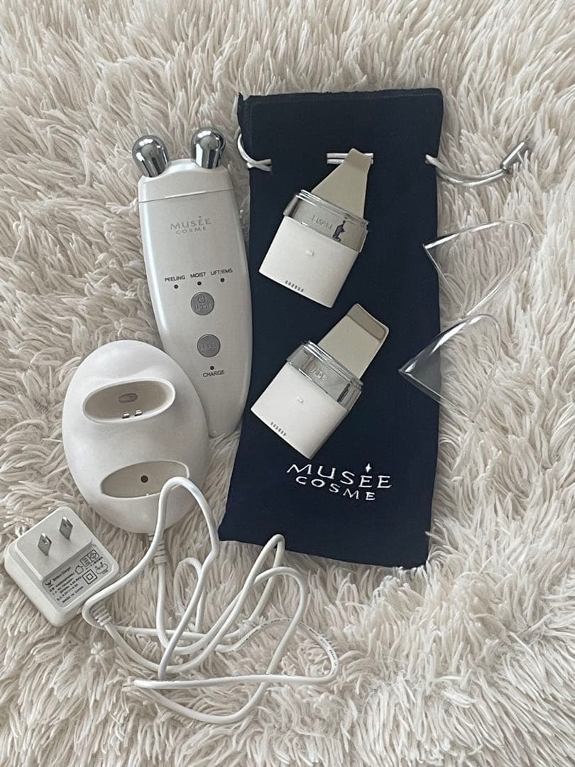 MUSEE COSME 美顔器 充電器付き