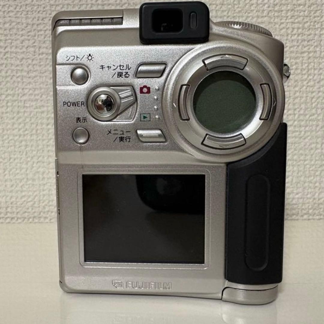 【cocoさん専用】Fujifilm FinePix 4700z デジタルカメラ
