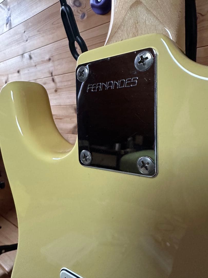 早い者勝ち！FERNANDES ストラトキャスター スキャロプ加工ネック！中古