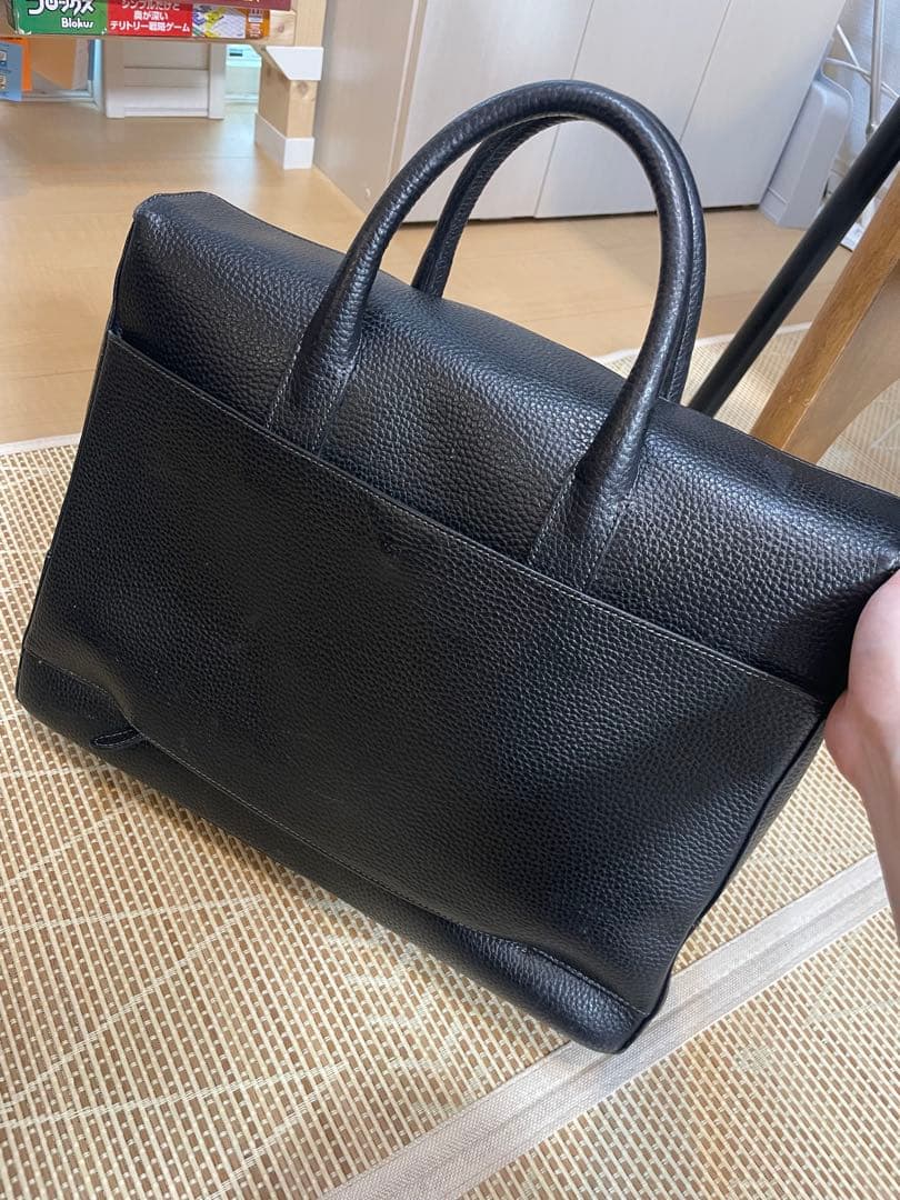 TOFF&LOADSTONE レザーバッグ　黒　ブラック